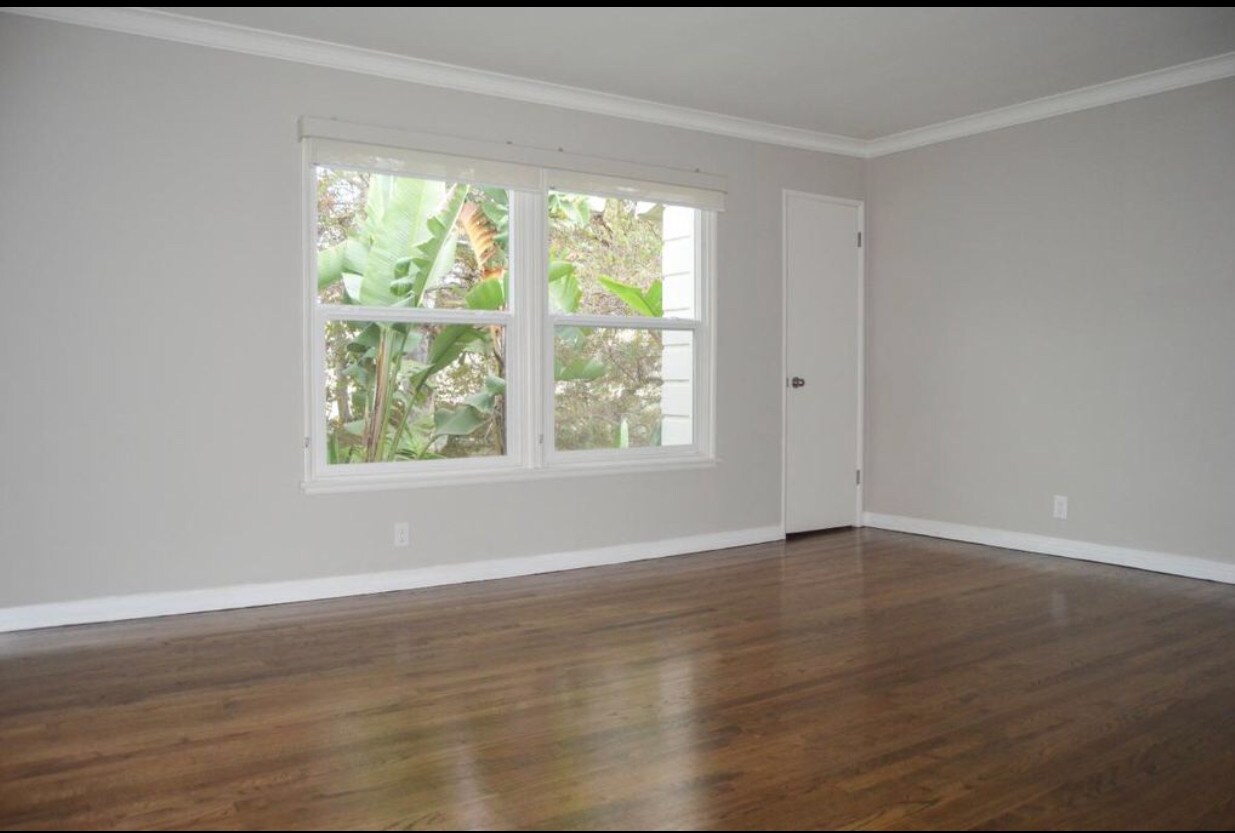 Primary Photo - 1211 Berkeley St