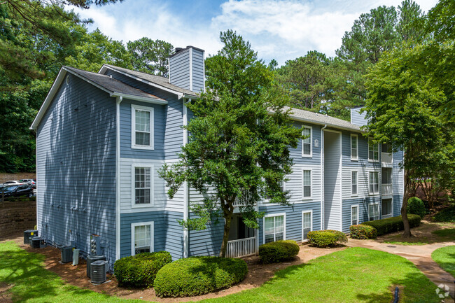 SoCO Apartments at Vinings