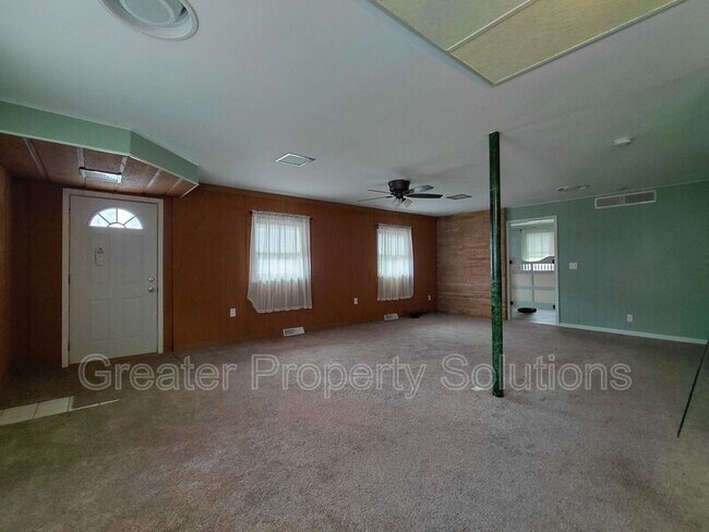 Foto del edificio - 14433 Morse St