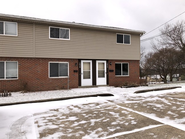 Building Photo - 1036 Largo Way