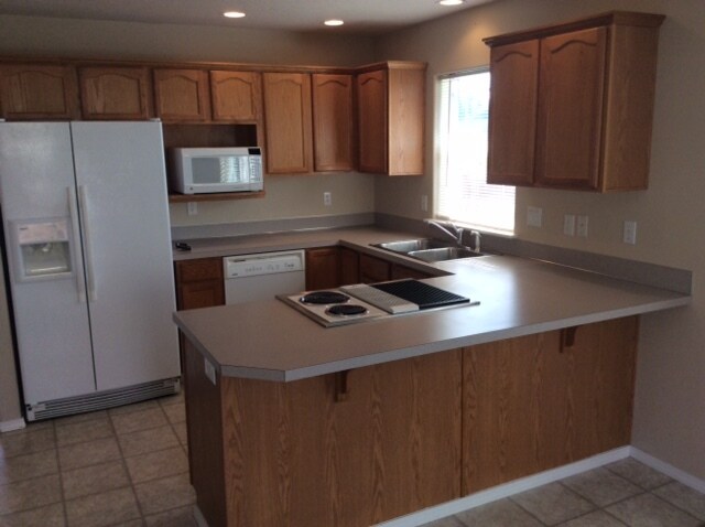 Foto del edificio - 2285 NW McGarey Dr