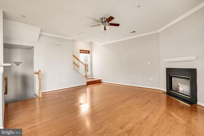 Foto del edificio - 13038 Cabin Creek Rd