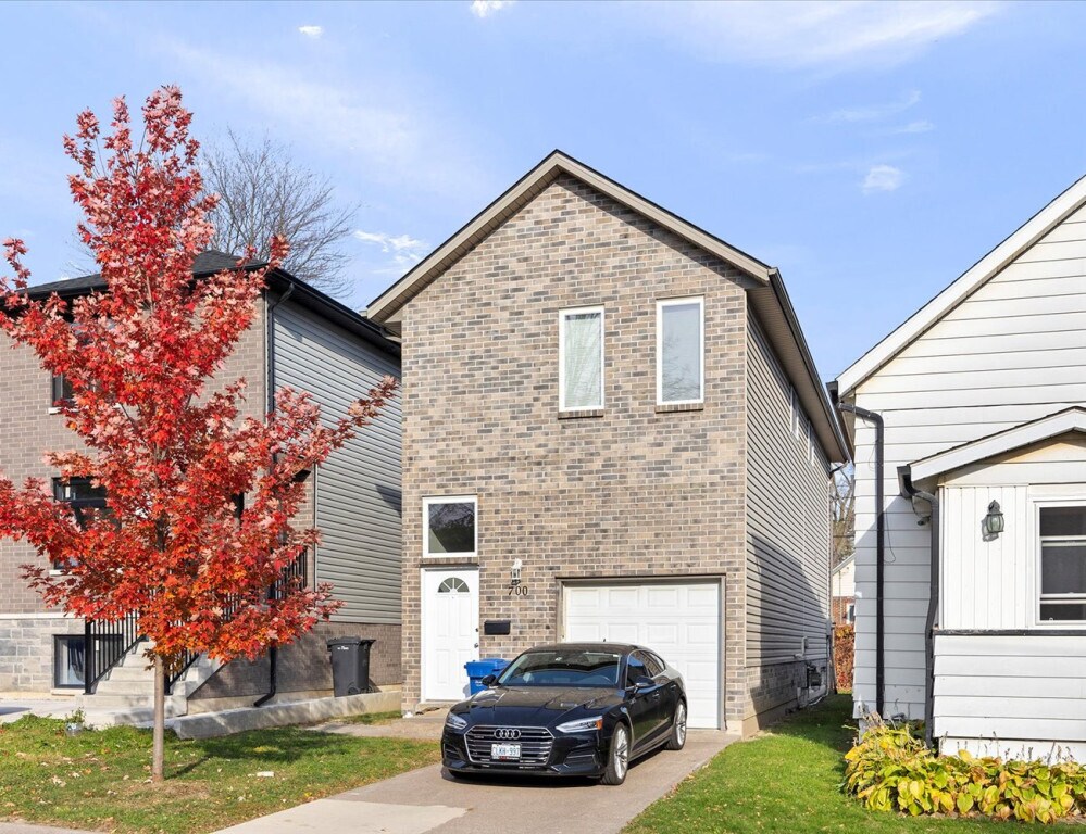 Photo principale - 700 Bridge Av