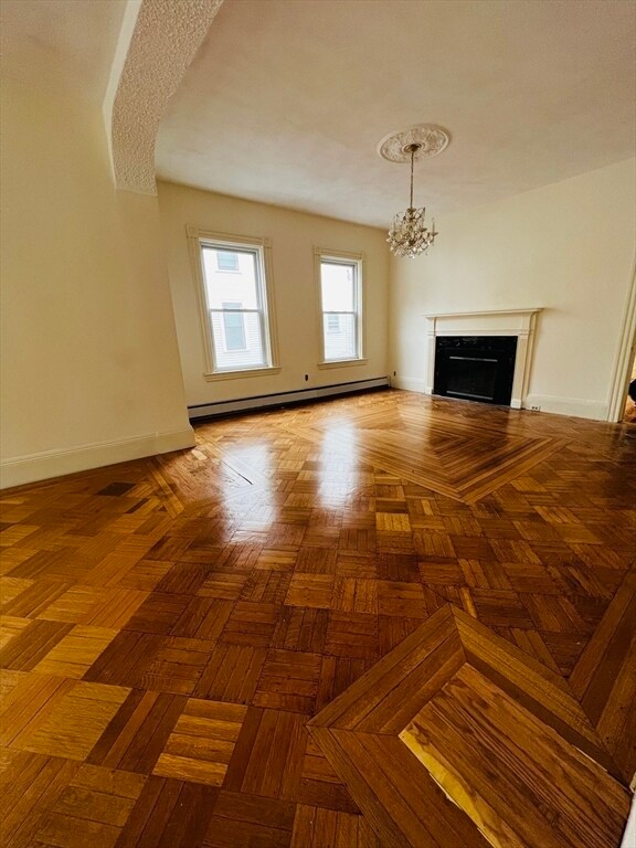 Foto del edificio - 638 Pleasant St
