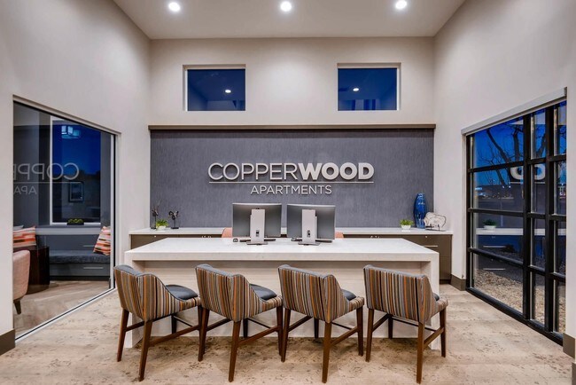 Apartamentos Copperwood — foto de la comunidad - Copperwood Apartments