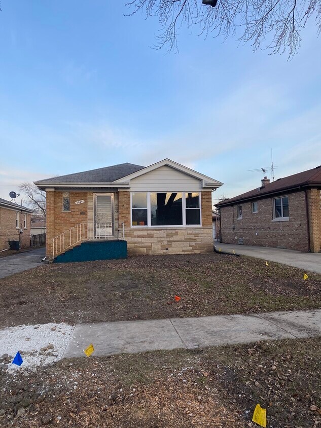 Foto principal - 4049 N Oleander Ave