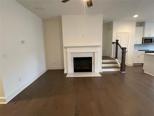 Building Photo - 158 N Auburn Landing Pl