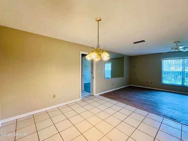 Building Photo - 1239 Edna Dr