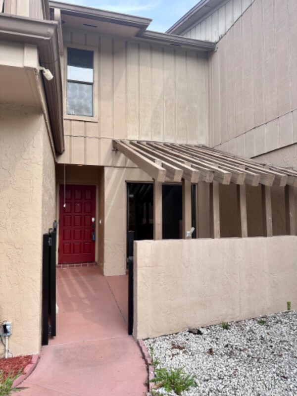 Foto del edificio - 1904 Cashew Ct