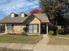 Building Photo - 7165 Sorcey Rd