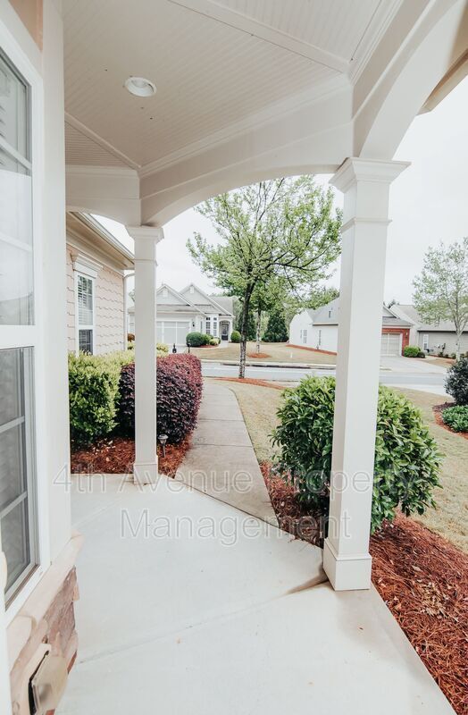 Building Photo - 6271 Ivy Stone Way
