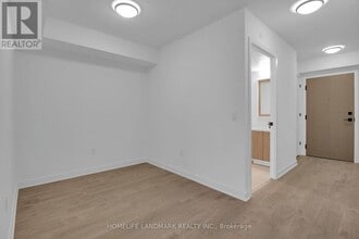 Building Photo - 36-536 Zorra St