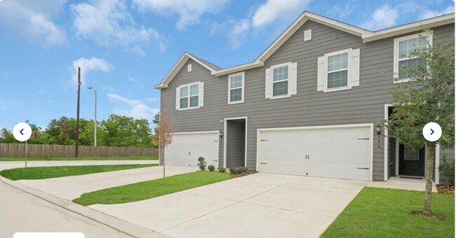 Front Entrance - 405 Hollow Brook Ln