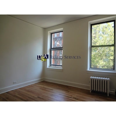 Primary Photo - 342 E 6th St