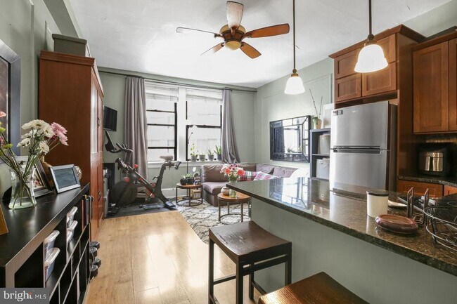 Foto del edificio - 1324 Locust St