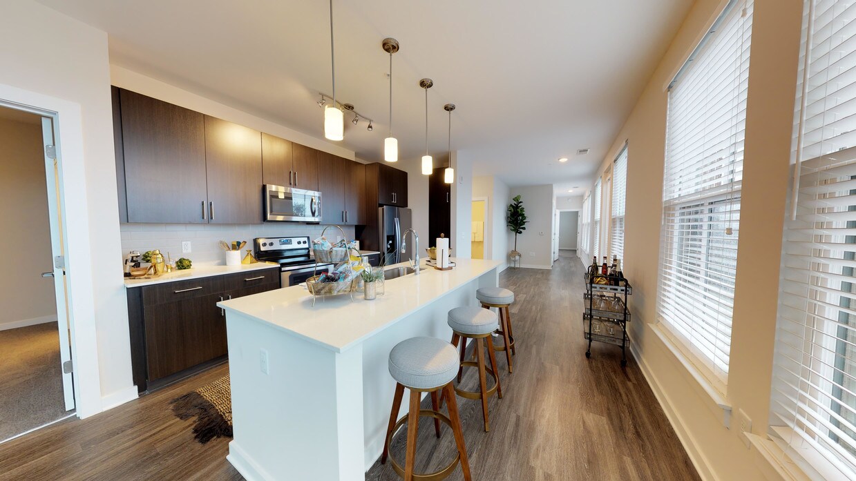 Photo - Caroline Apartments