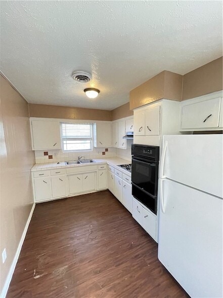 Photo - 1909 Theodore Dr House