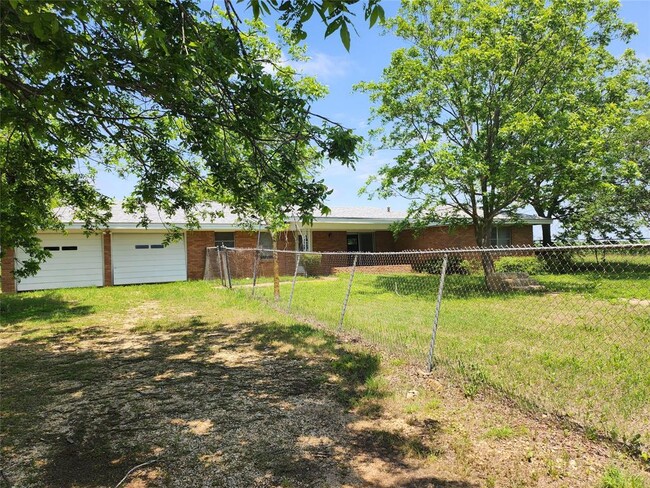 Building Photo - 4550 Co Rd 417