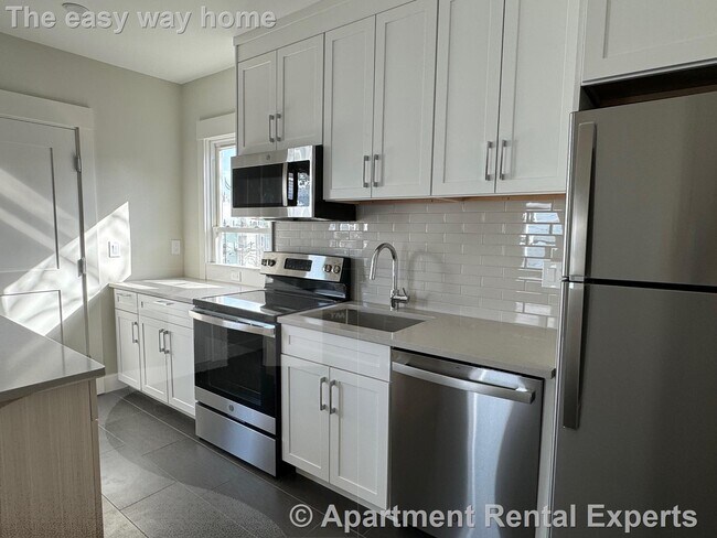 Building Photo - Riverside / Harvard 2 Bed - Brand New Reno