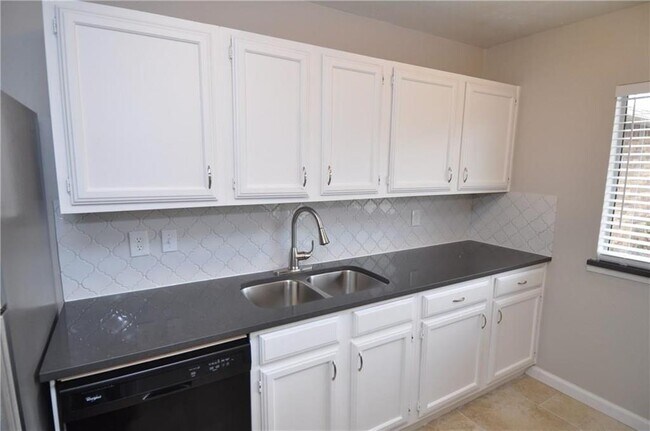 Building Photo - 4900 Wheeler Dr