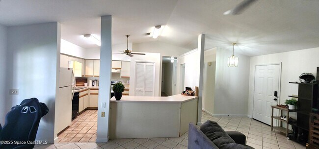 Building Photo - 7746 Mango Grove Ave