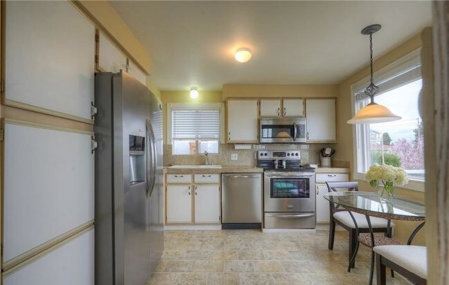 Foto del edificio - 2 bedroom in Tacoma WA 98407
