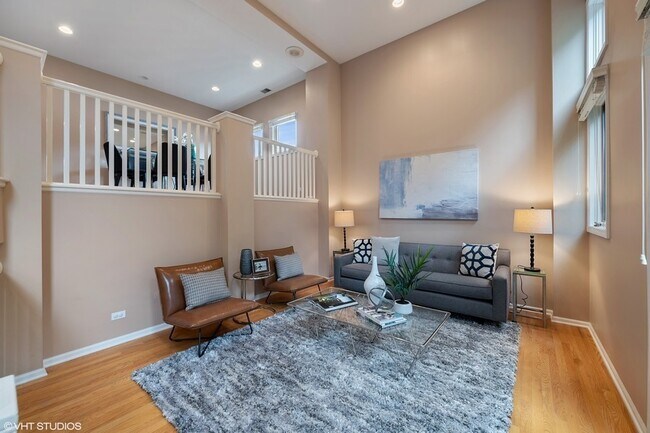 Foto del edificio - 424 W Armitage Ave