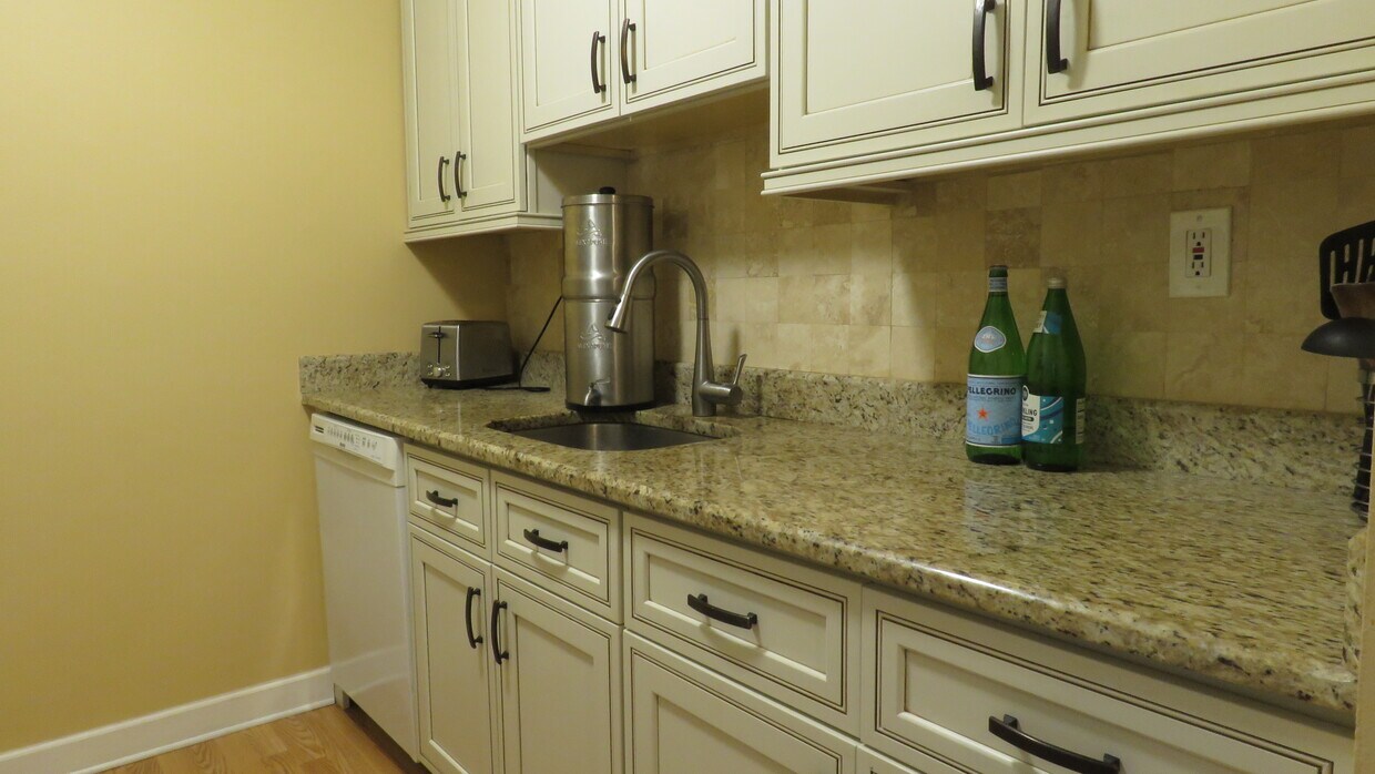 89 Richmond Blvd Unit 89, Ronkonkoma, NY 11779 Condo for Rent in