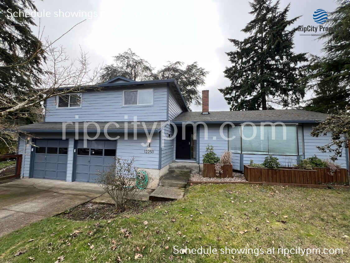 Primary Photo - Remodeled 3-Bedroom Home with Spacious Lay...