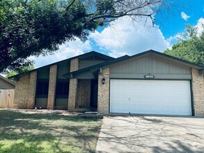 Building Photo - 1702 Goodson Ln