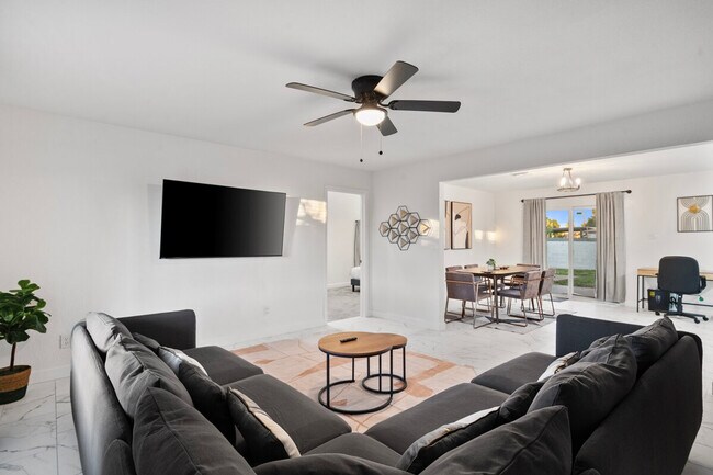 Foto del edificio - 3023 N 40th Ln