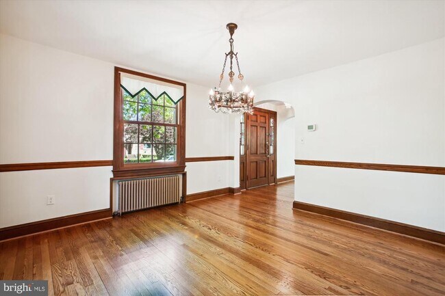 Building Photo - 3308 N Pershing Dr