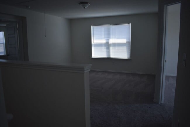 Building Photo - 6412 Carriage Pines Dr