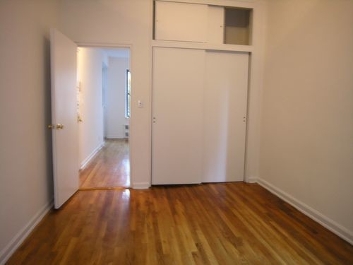 Building Photo - 501 E 88th St