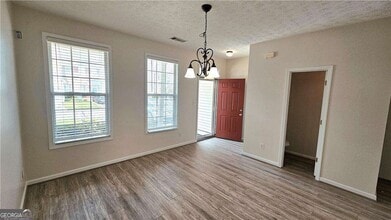 Building Photo - 3060 Kentmere Dr