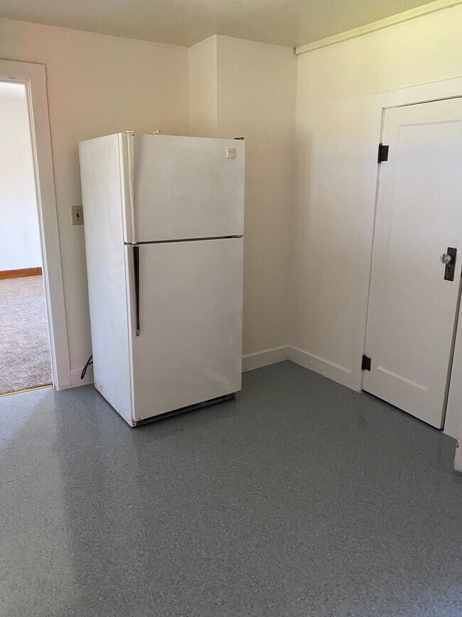 Foto del edificio - Two Bedroom House in Alton