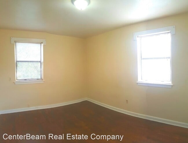 Building Photo - 809 McDuff Ave S