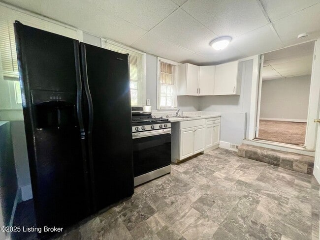 Building Photo - 1349 Olive St