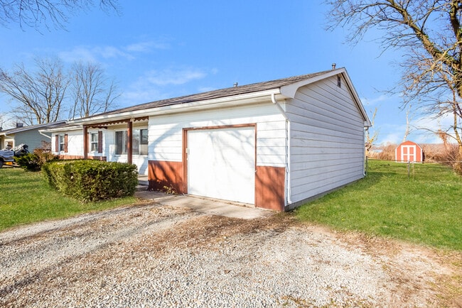 Building Photo - 9050 E 206th St