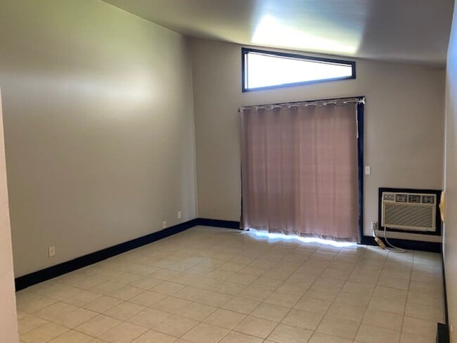 Foto del edificio - Walking distance to downtown Franklin and ...