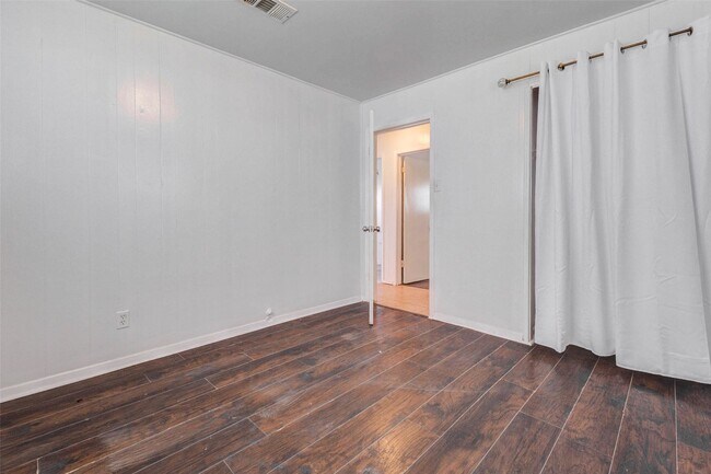 Foto del edificio - 3513 Bloomfield St