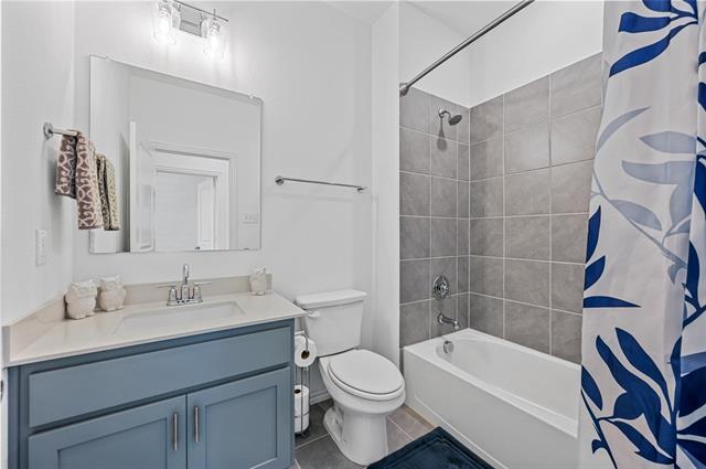 Foto del edificio - 7533 Regal Ln
