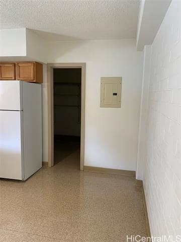 Building Photo - 2428 Koa Ave