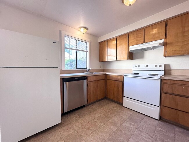 Foto del edificio - Great Central Portland Triplex 2 Bed 1 Bath!