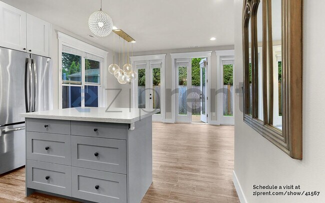 Foto del edificio - 7423 132nd Ave NE