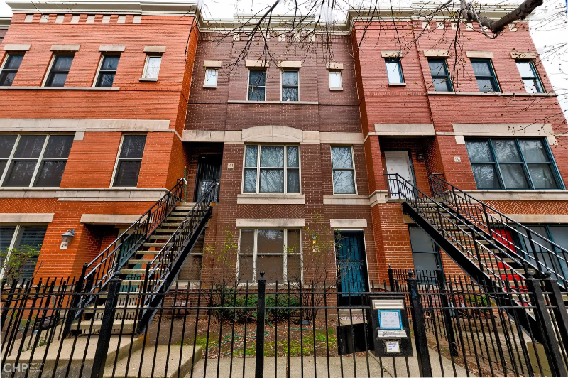 Primary Photo - 1441 W Fillmore St
