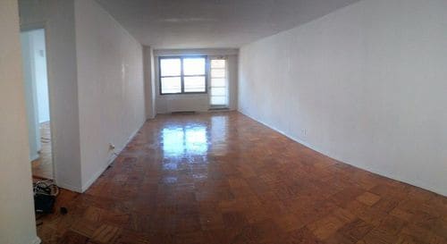Building Photo - 242 E 82nd St