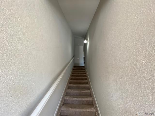 Foto del edificio - 11250 Florence St