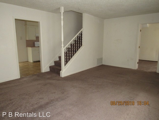 Building Photo - 5 br, 2 bath House - 341 SW 71st Street