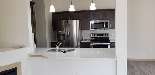 Building Photo - 6014 Driscoll Dr